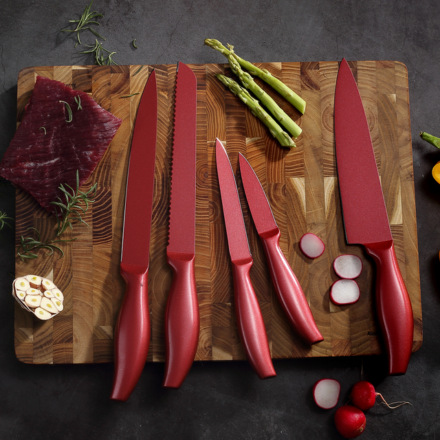 5-teiliges K&uuml;chenmesserset mit roten hohlen Edelstahlgriffen und Titanbeschichtung
